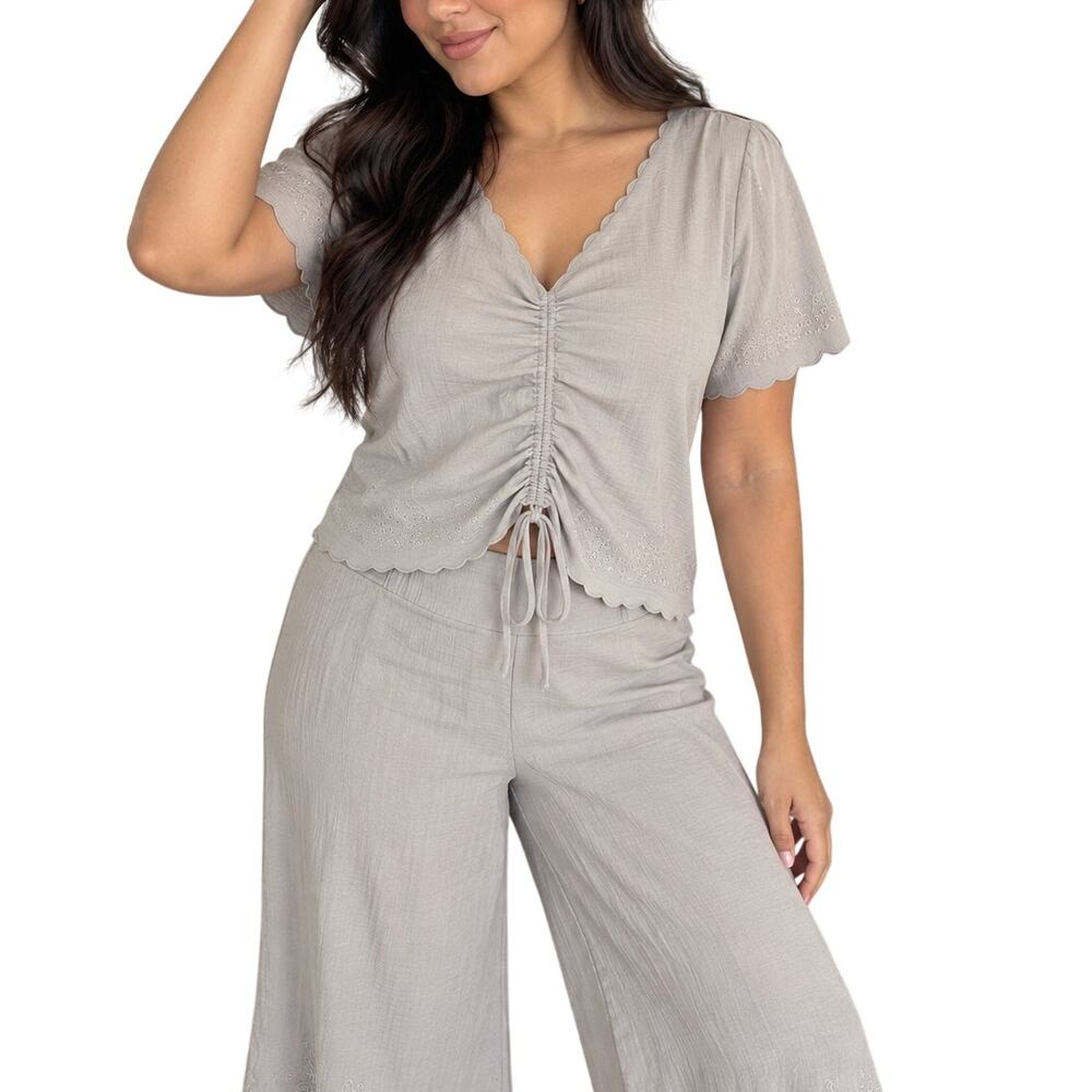 Adrianna Papell Beige 2 Piece Wide Leg Pant Set Medium Scalloped Loungewear